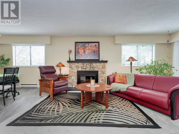 3958 Cedar Hill RD #24, Saanich, BC V8N3B8