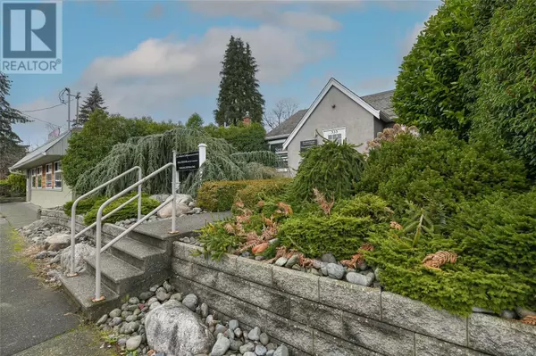 Courtenay, BC V9N1M5,535 6th St