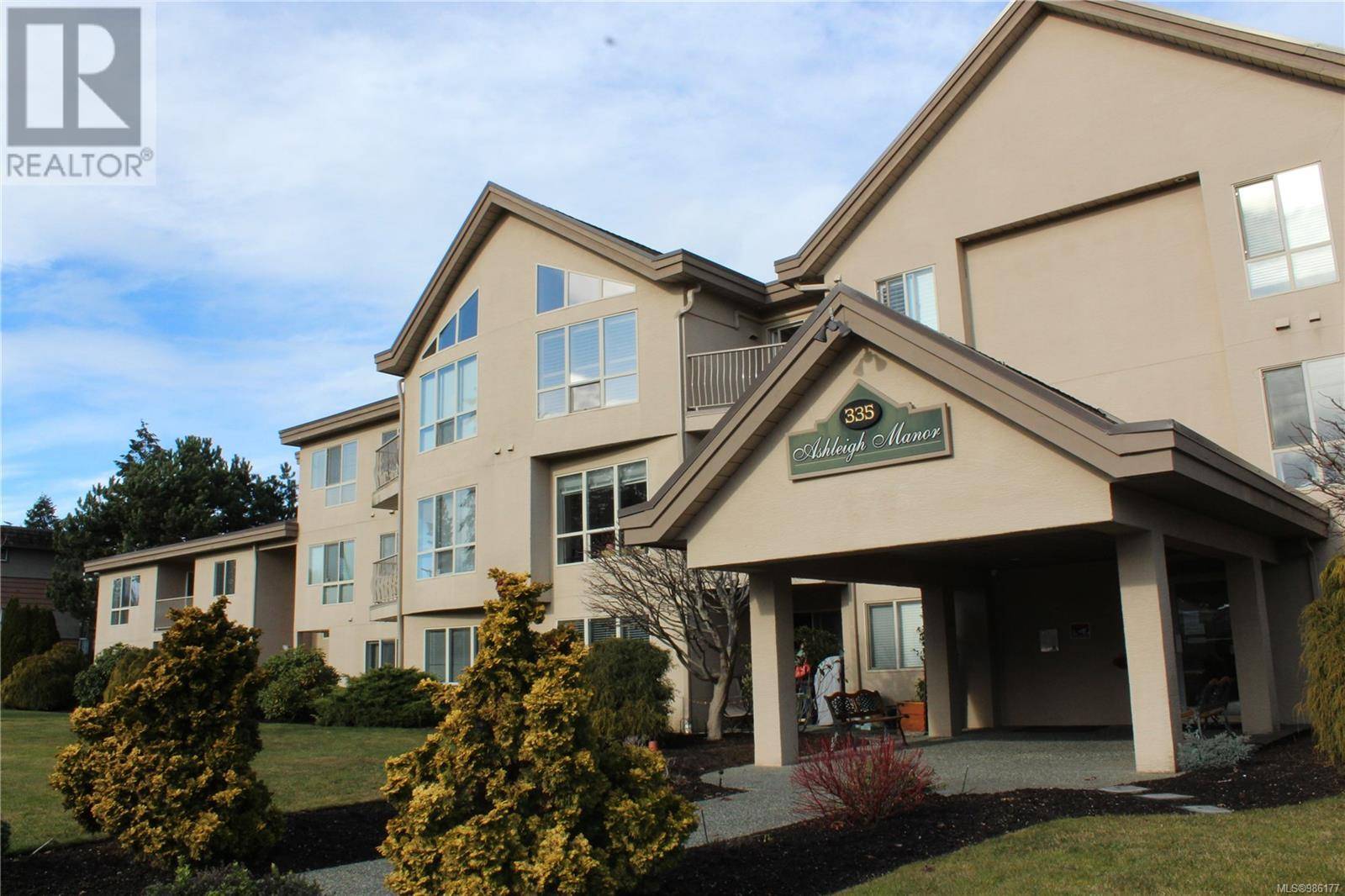 Parksville, BC V9P1K4,335 Hirst AVE West #103