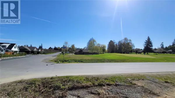 17 Cottage Dr, Qualicum Beach, BC V9K2T3
