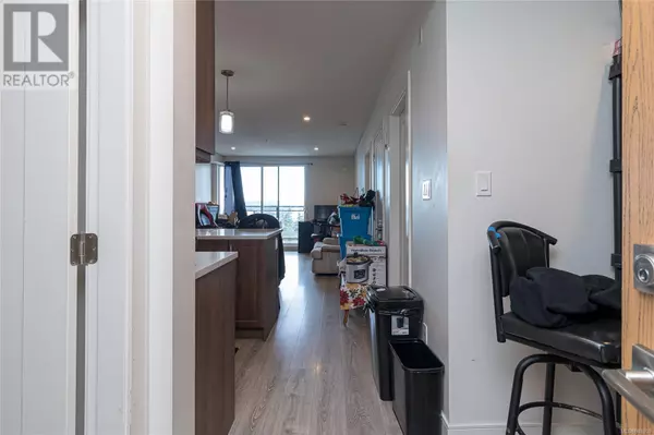 Nanaimo, BC V9R4V9,119 Haliburton ST #303