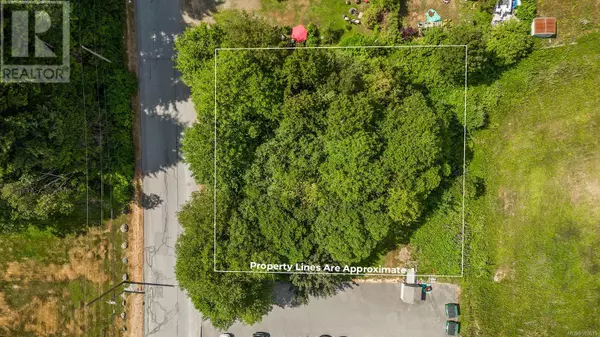 581 MacMillan Dr, Sayward, BC V0P1R0