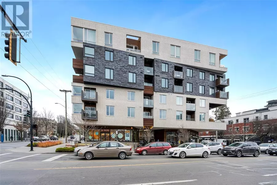 1033 Cook ST #403, Victoria, BC V8V0E1