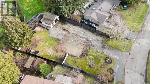 1046 Sabine Rd, Parksville, BC V9P1S9