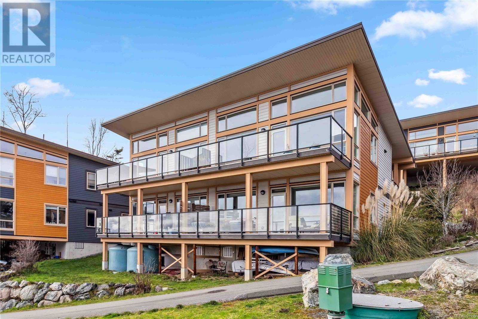 Sooke, BC V9Z1H6,6671 Horne RD #101