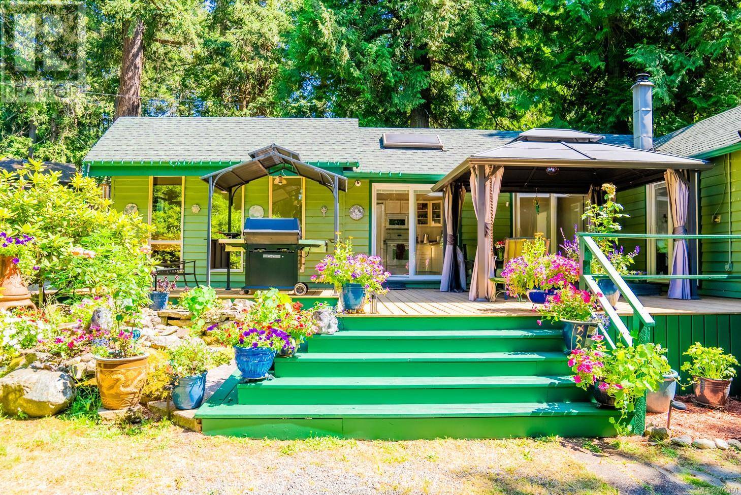 Pender Island, BC V0N2M2,3780 Privateers Rd