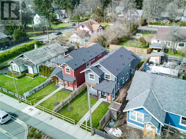 Courtenay, BC V9N1K5,635 5th St