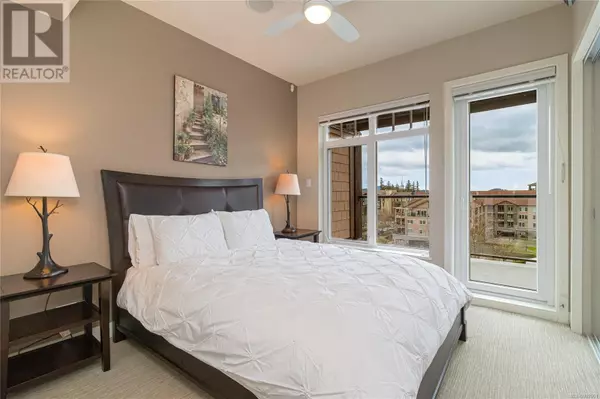 Langford, BC V9B0E1,1395 Bear Mountain Pkwy #302