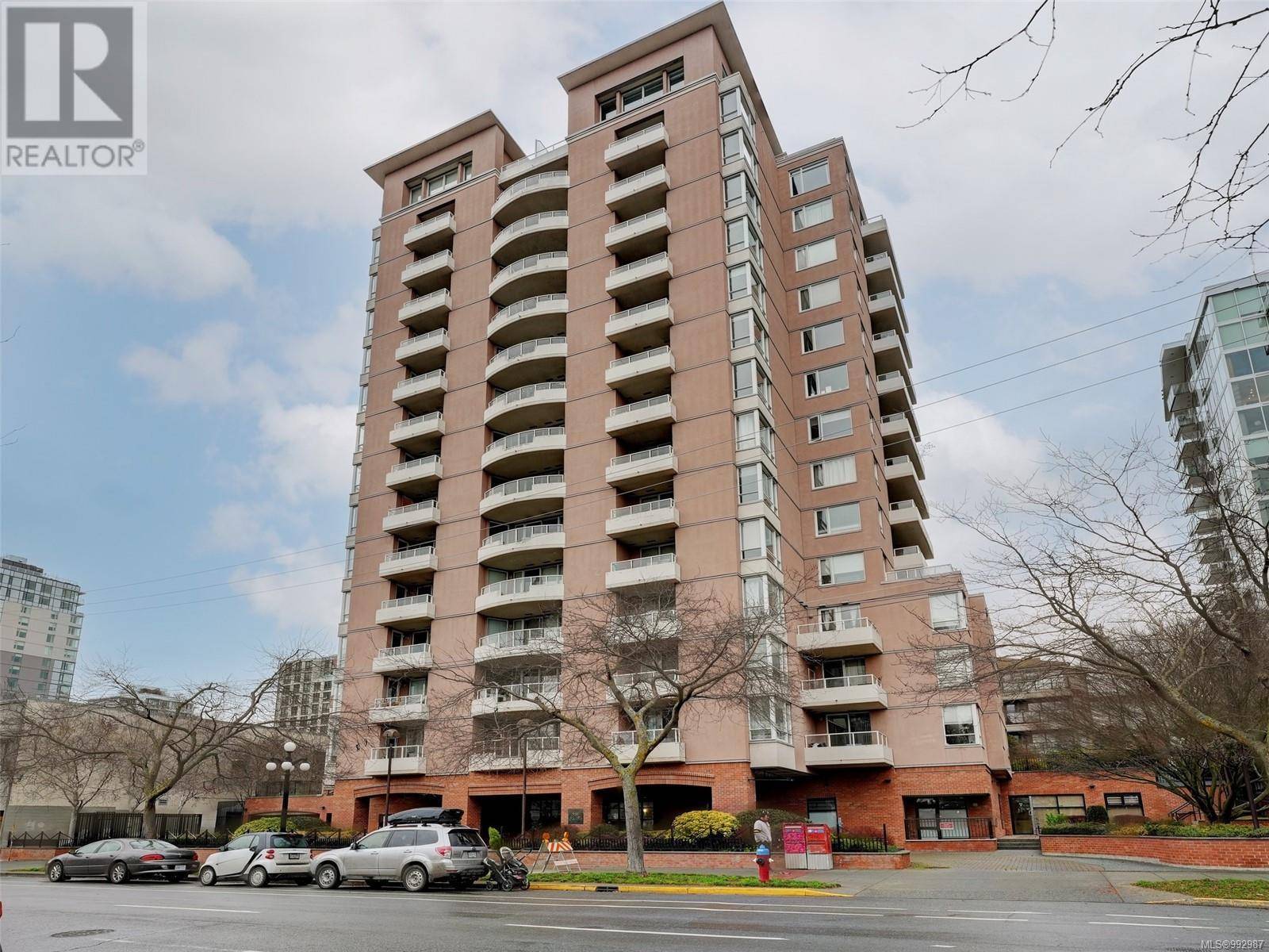 Victoria, BC V8V4Z3,930 Yates ST #1104