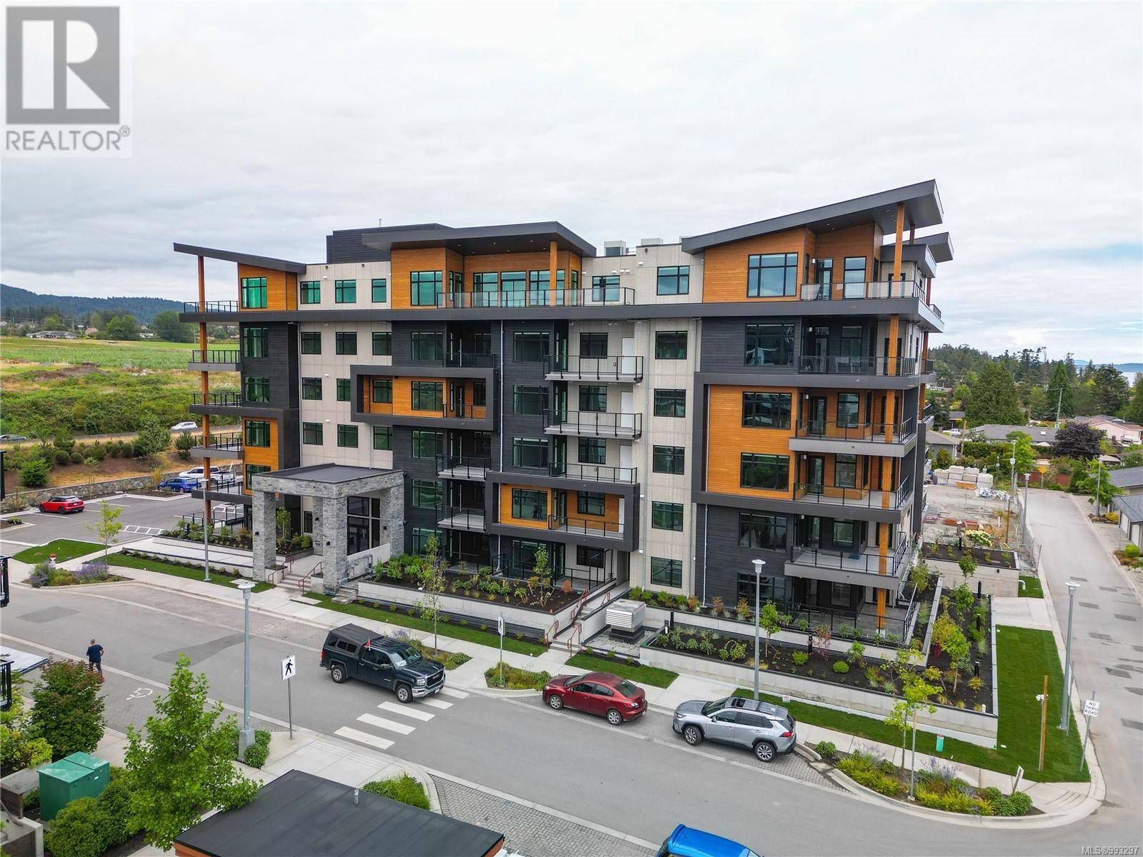 Central Saanich, BC V8M0B9,2520 Hackett CRES #209