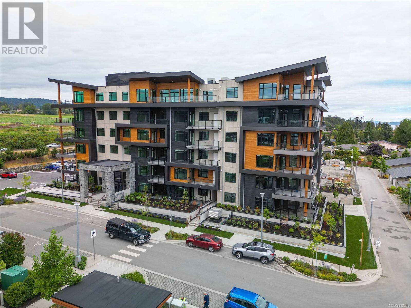 2520 Hackett CRES #207, Central Saanich, BC V8M0B9