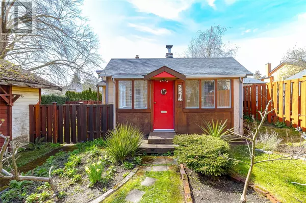Victoria, BC V8T3R9,2574 Cook St