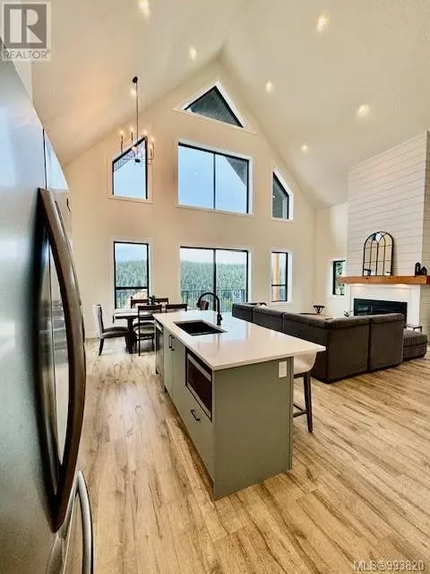 Courtenay, BC V0P1N0,650 Arrowsmith Ridge