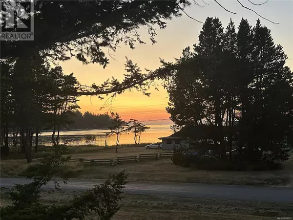 Hornby Island, BC V0R1Z0,8180 Anderson Dr