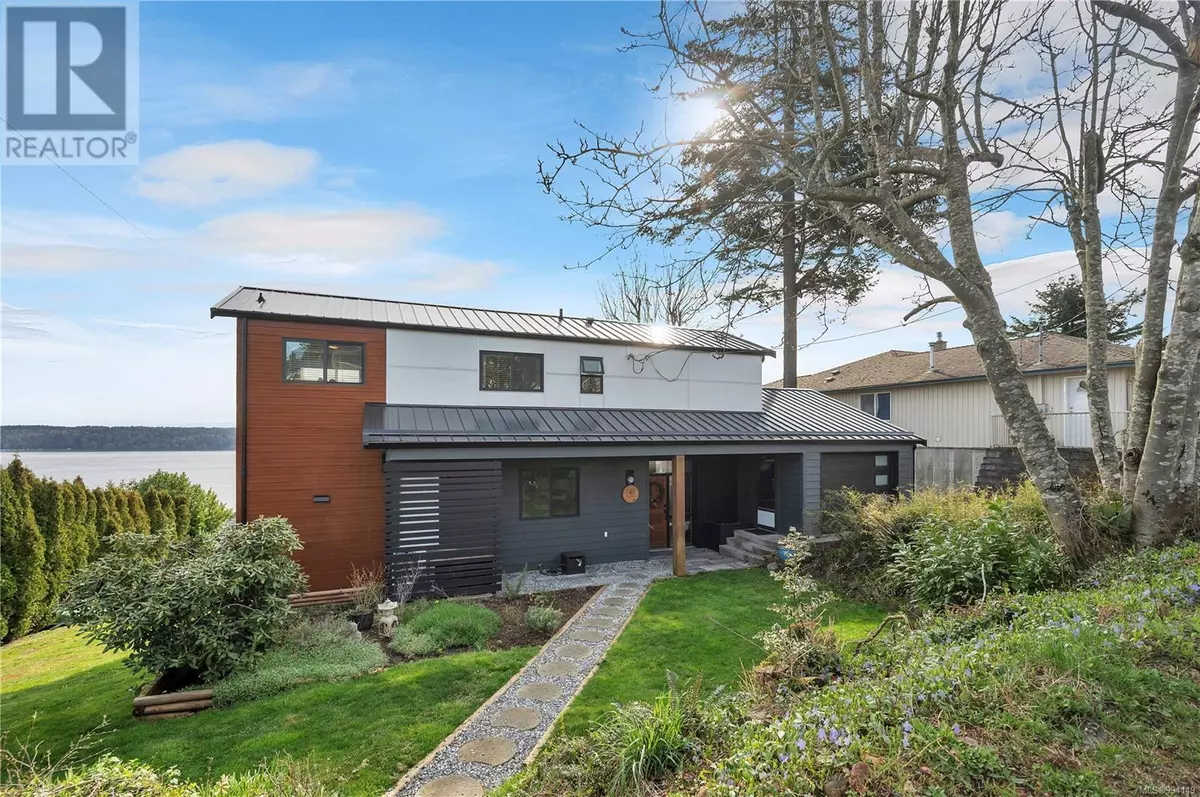 Campbell River, BC V9W2M9,241 Alder St S