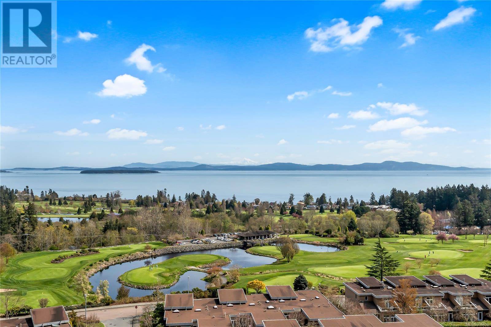 5388 Hill Rise TER #503, Saanich, BC V8Y3K3