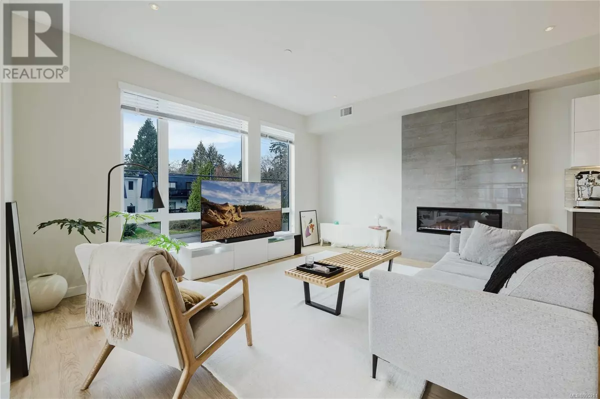 Parksville, BC V9P1P3,100 Lombardy ST #208