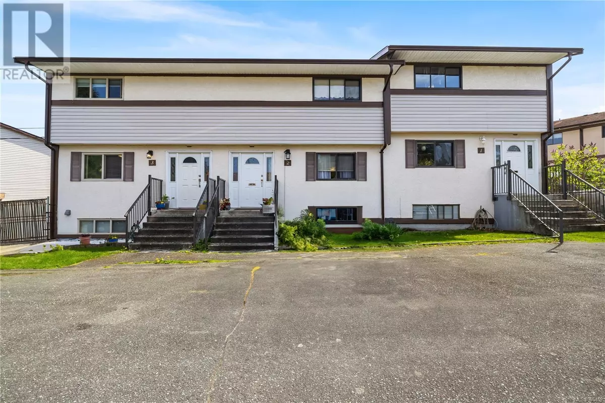 Campbell River, BC V9W5J2,500 Colwyn ST #1