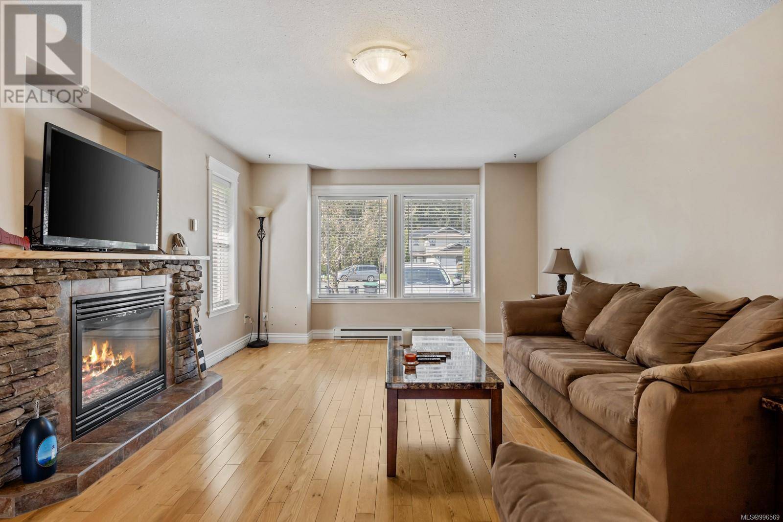 Courtenay, BC V9N8Z5,2694 Tater PL #B