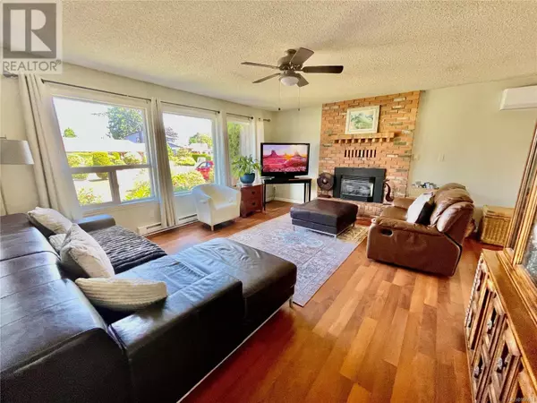 Parksville, BC V9P1Y5,1536 Juan De Fuca Blvd