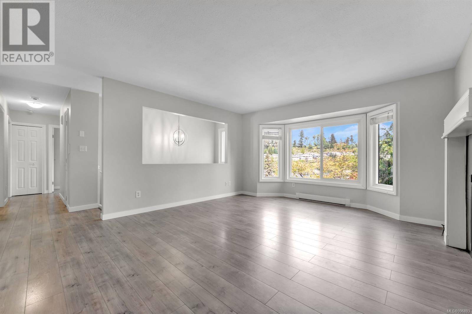 Nanaimo, BC V9T5K2,4546 Woodwinds Cres