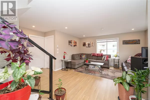 Lake Cowichan, BC V0R2G1,50 King George ST North #1