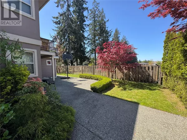Nanaimo, BC V9T5Z8,5287 Crestview Dr