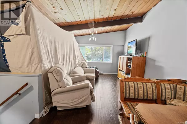 Saanich, BC V8Z3V9,3430 Seaton St