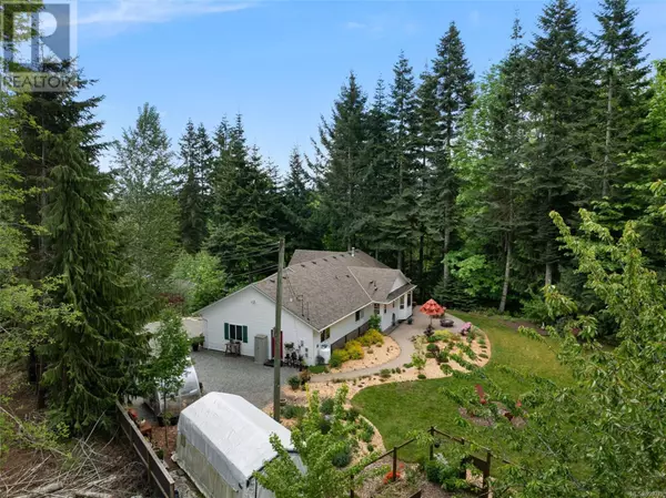 Lake Cowichan, BC V0R2G0,182/184 Tern Rd
