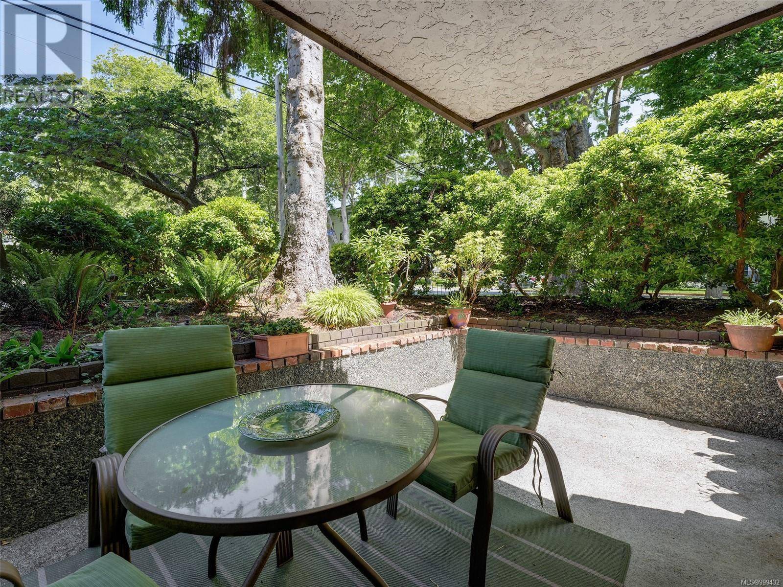 1101 Hilda ST #106, Victoria, BC V8V4T2