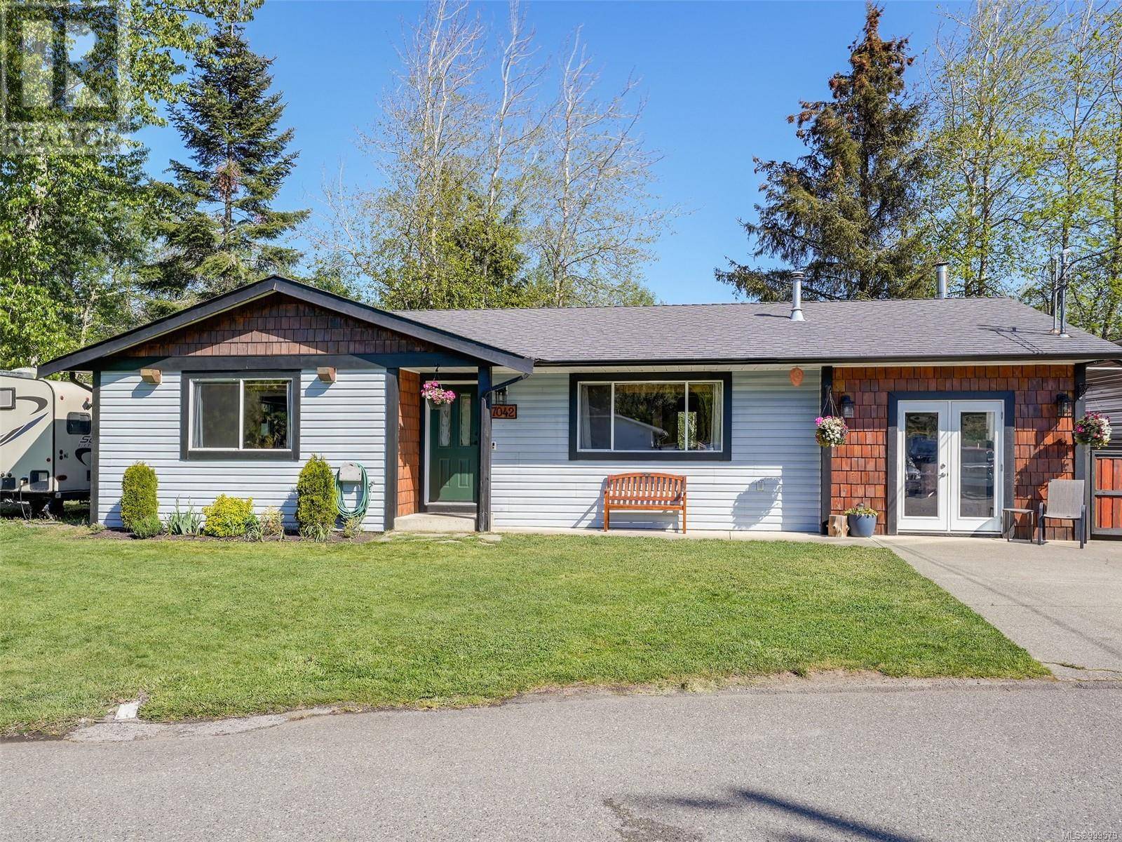 7042 Brooks Pl, Sooke, BC V9Z0P9