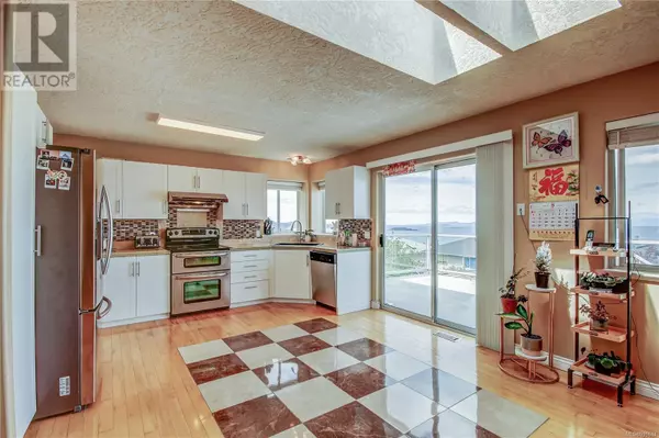 Nanaimo, BC V9V1P3,6465 LaSalle Rd