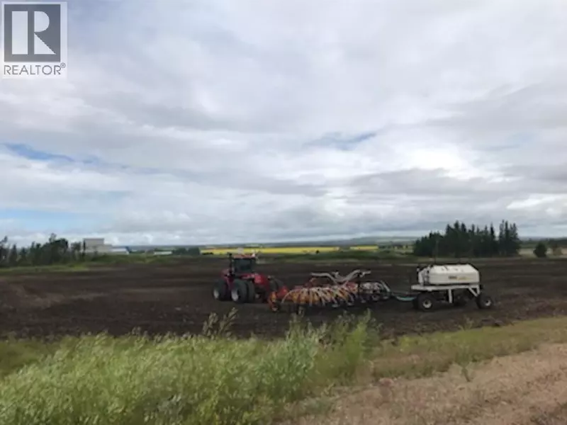 9001 90 Street, Sexsmith, AB T0H3C0