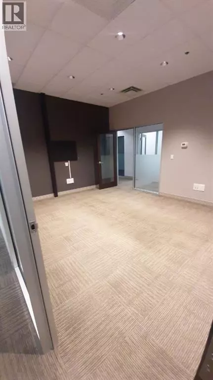 Red Deer, AB T4N6V4,100, 4911 51 Street