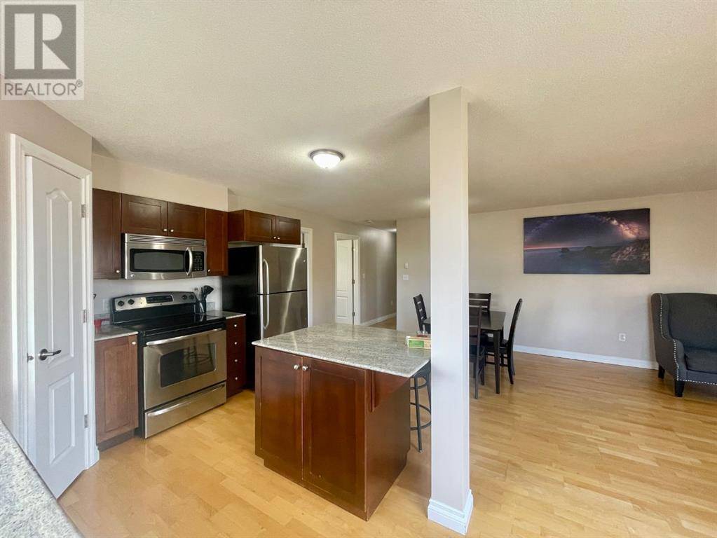 Edson, AB T7E0A8,401, 5037 7 Avenue