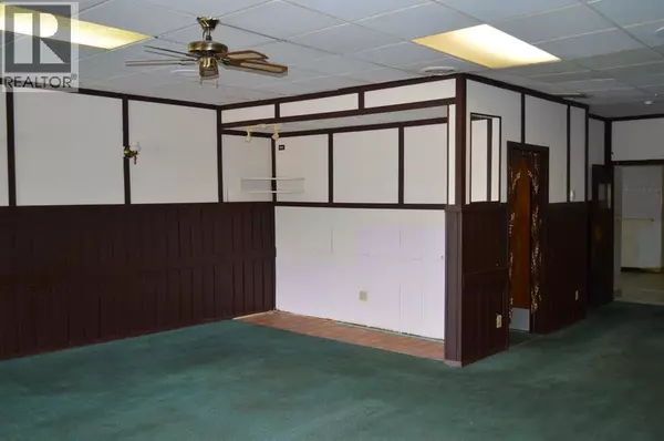 Killam, AB T0B2L0,4939 50 Street