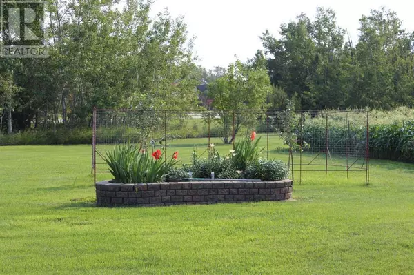 Manning, AB T0H2M0,725 7th Avenue NW