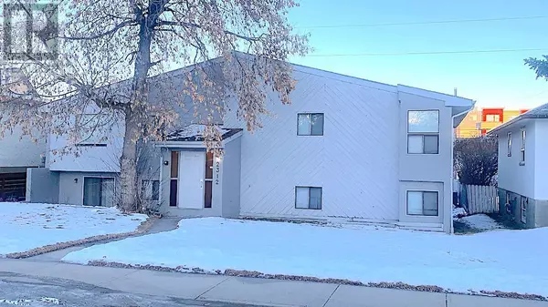 2312 1 Street NW, Calgary, AB T2M2T8