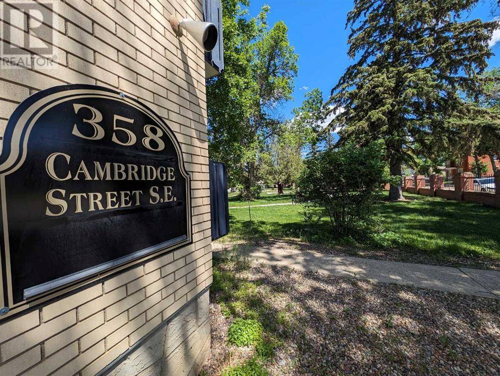 Medicine Hat, AB T1A0S8,1 to 6, 358 Cambridge Street SE