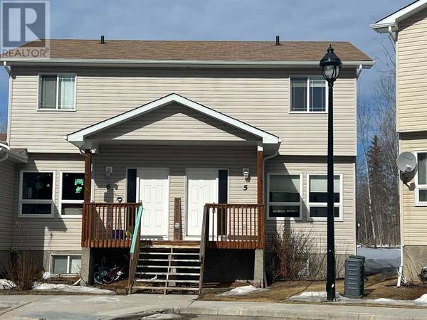 5, 624 41 Street, Edson, AB T7E1A2