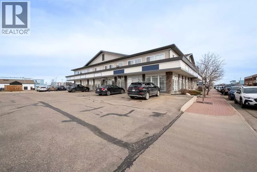 202, 10126 97 Ave, Grande Prairie, AB T8V7X6