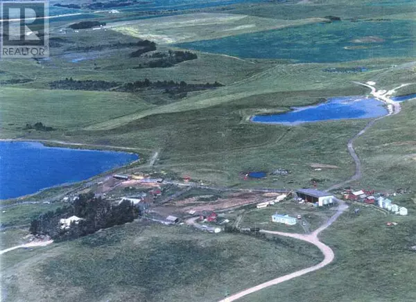 Rural Rocky View County, AB T0M1L0,272065 Lochend Road