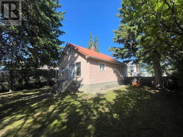 5330 4 Avenue, Edson, AB T7E1G4