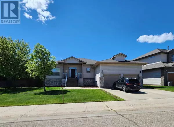 9005 Lakeshore Drive, Grande Prairie, AB T8X8C7