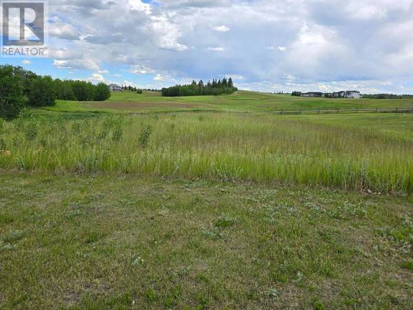 111 Wolf Run Drive, Rural Ponoka County, AB T4J0B3