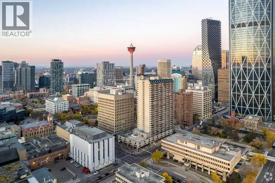 245, 221 6 Avenue SE, Calgary, AB T2G4Z9