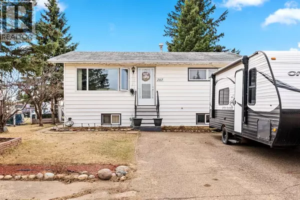 Manning, AB T0H2M0,207 5 Avenue SE