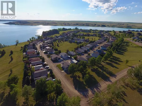 526 Meadow LANE, Rural Vulcan County, AB T0L0R0