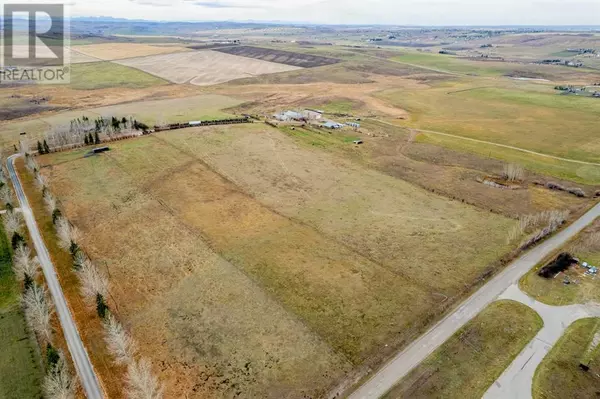 Rural Foothills County, AB T0L0X0,242197 64 Street W