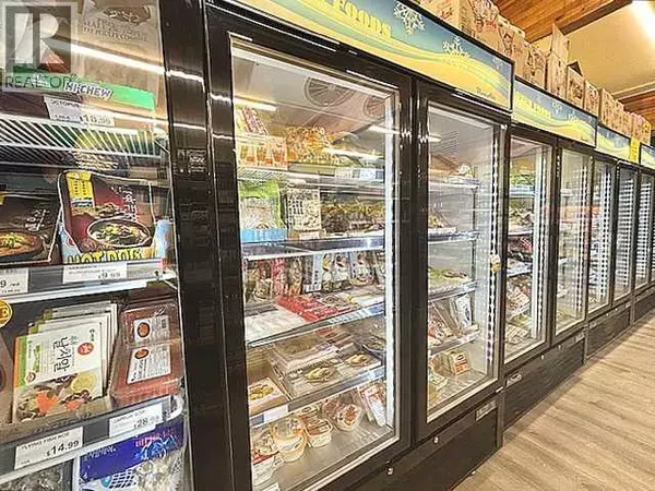 Red Deer, AB T4N4Y1,5 Fir Street